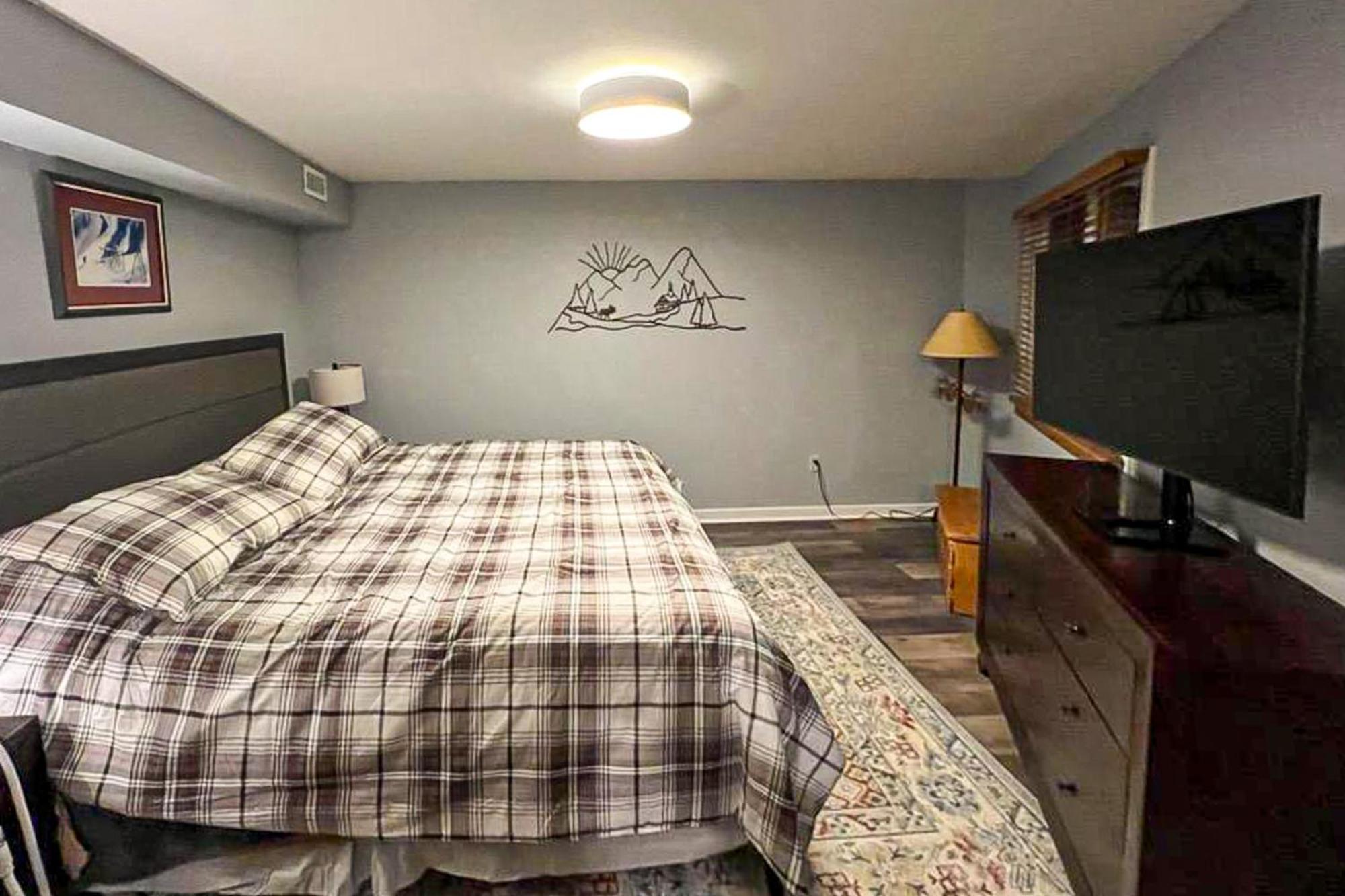 Okemo Mountain Lodge ลัดโลว์ ห้อง รูปภาพ