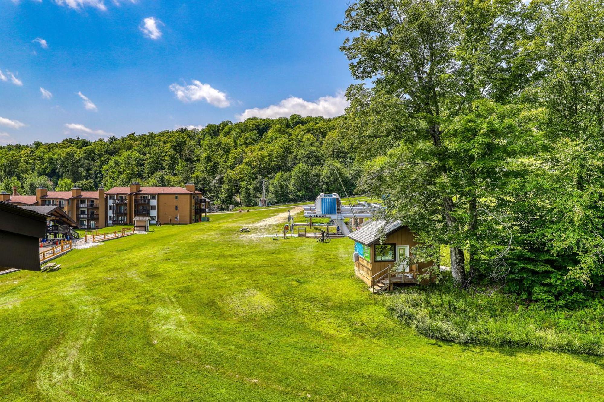 Okemo Mountain Lodge ลัดโลว์ ห้อง รูปภาพ