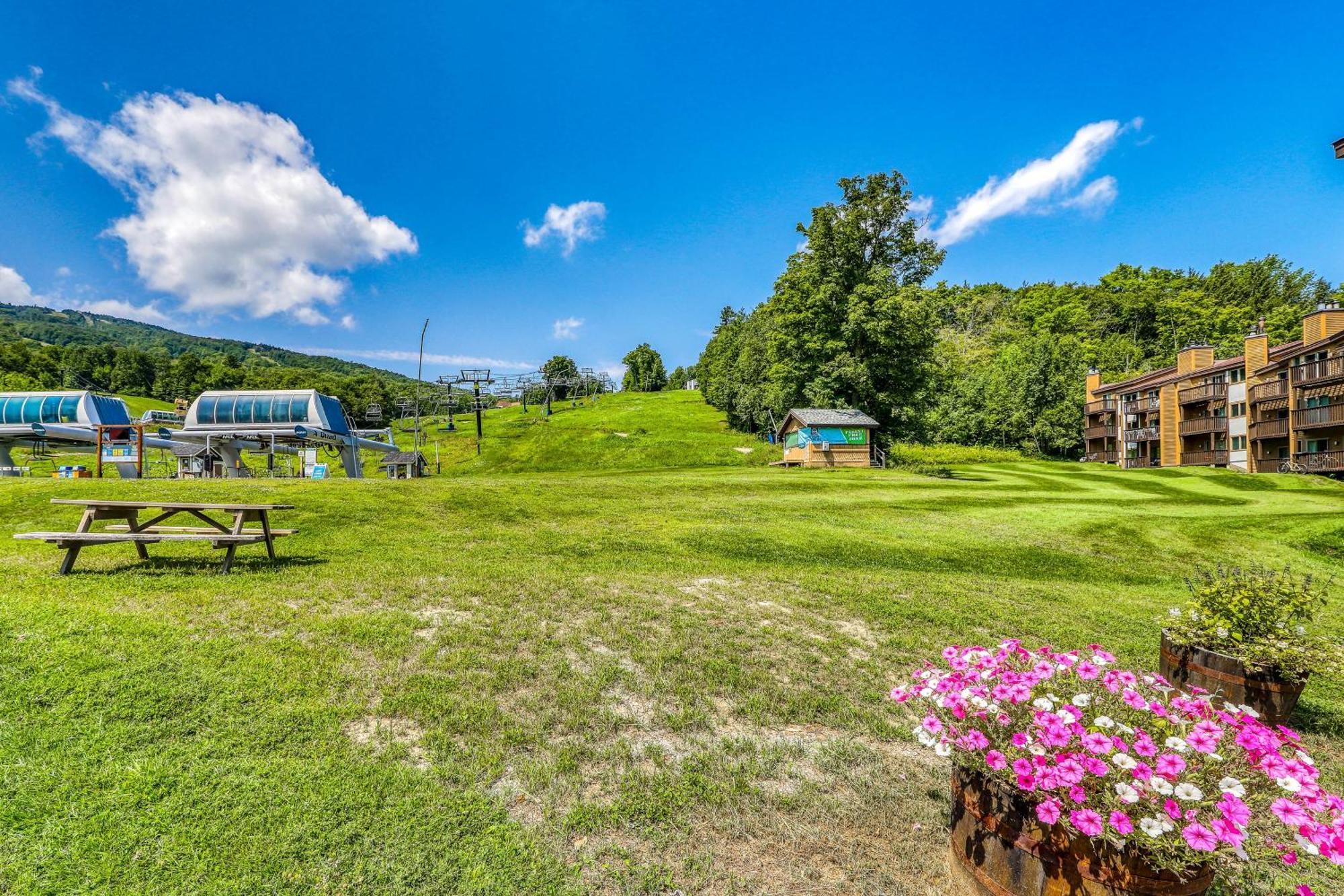 Okemo Mountain Lodge ลัดโลว์ ห้อง รูปภาพ