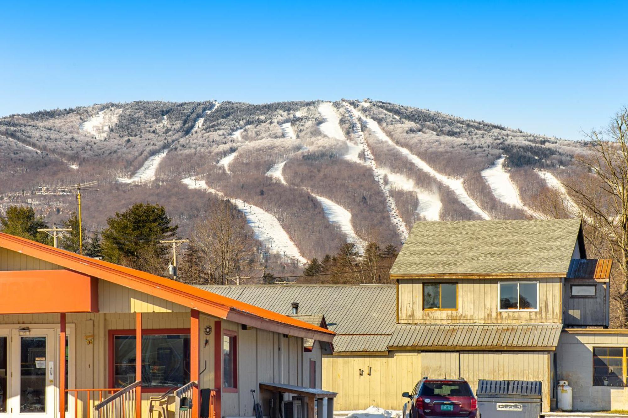 Okemo Mountain Lodge ลัดโลว์ ห้อง รูปภาพ
