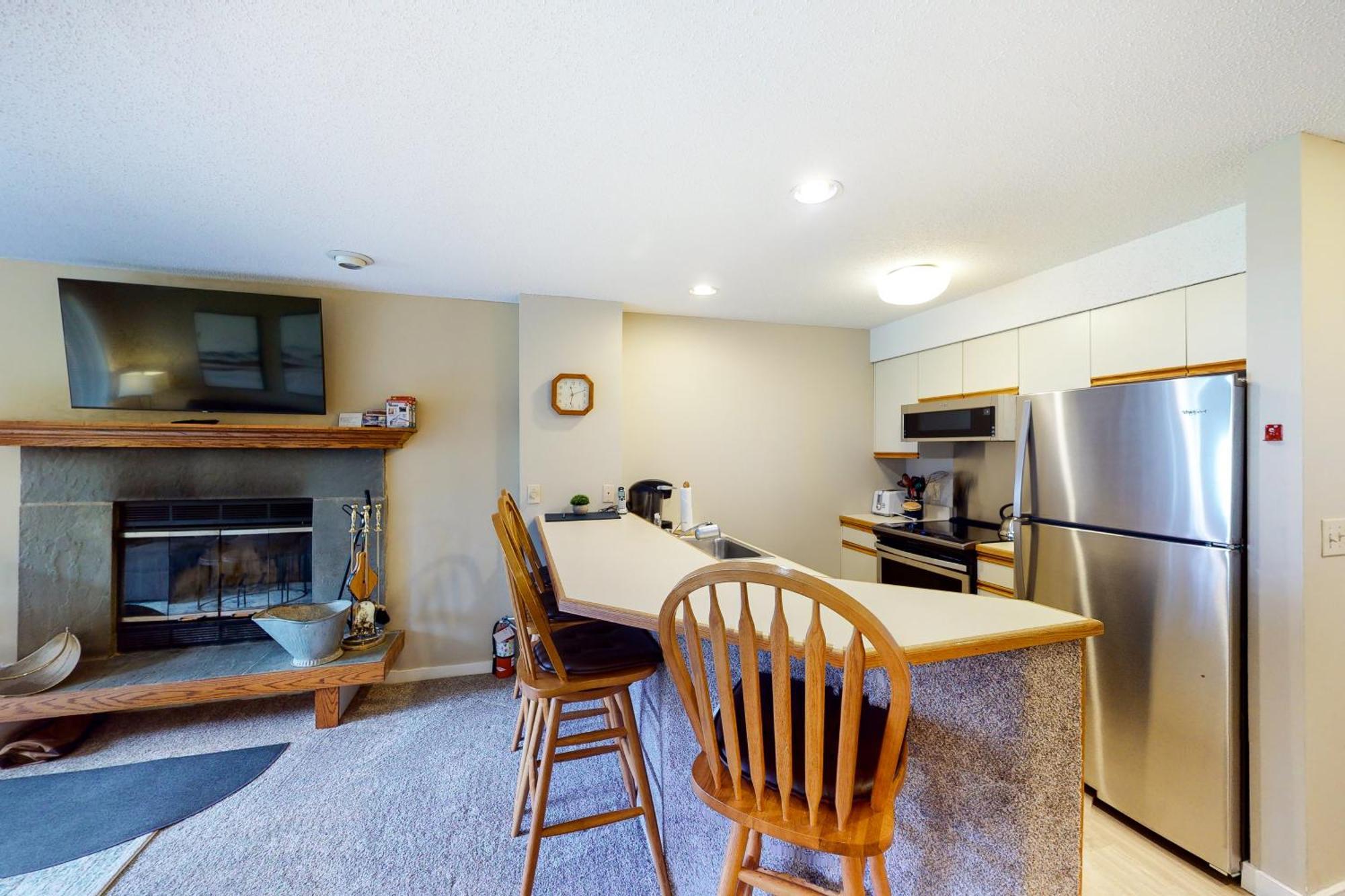 Okemo Mountain Lodge ลัดโลว์ ห้อง รูปภาพ