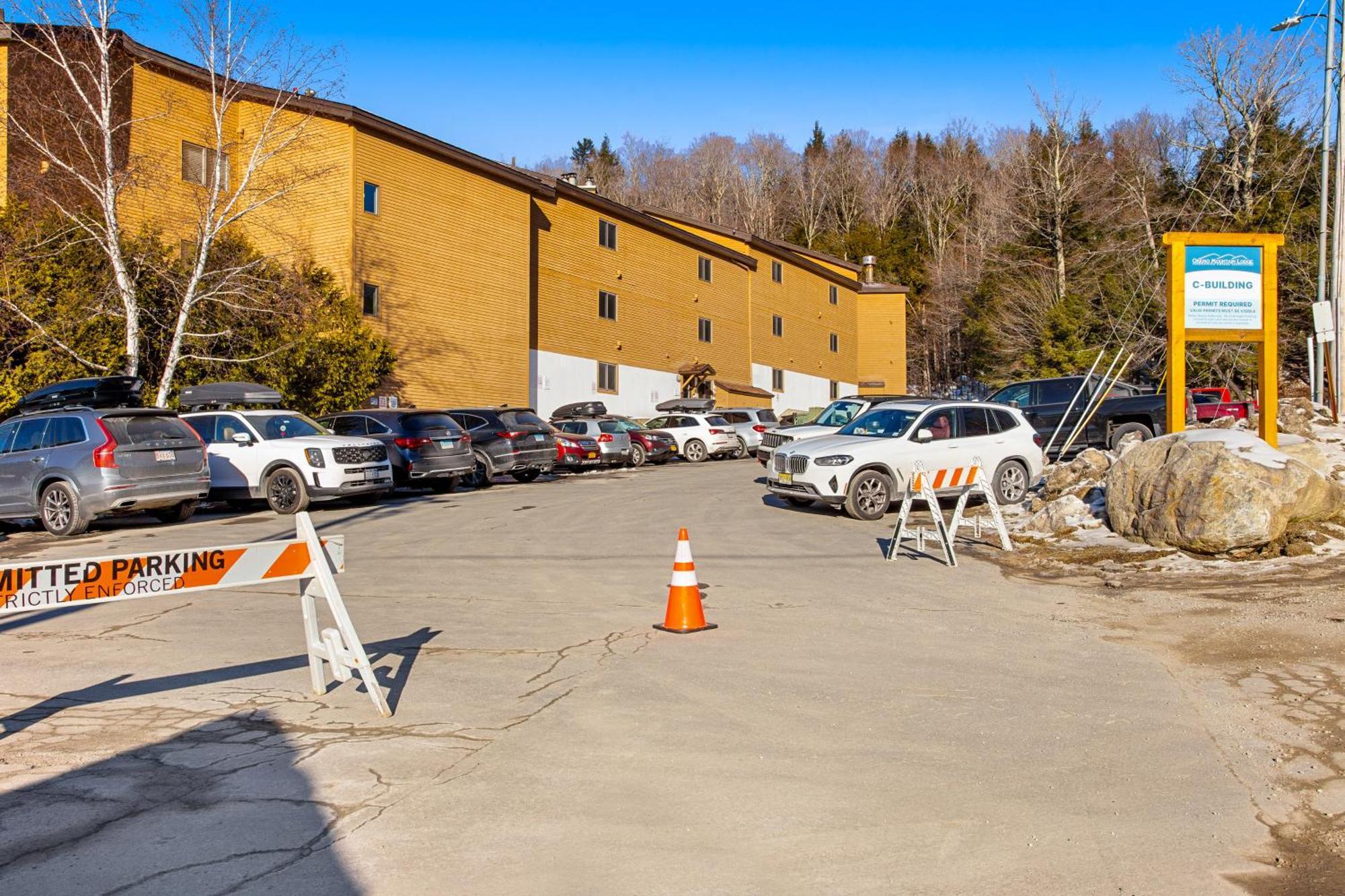 Okemo Mountain Lodge ลัดโลว์ ห้อง รูปภาพ