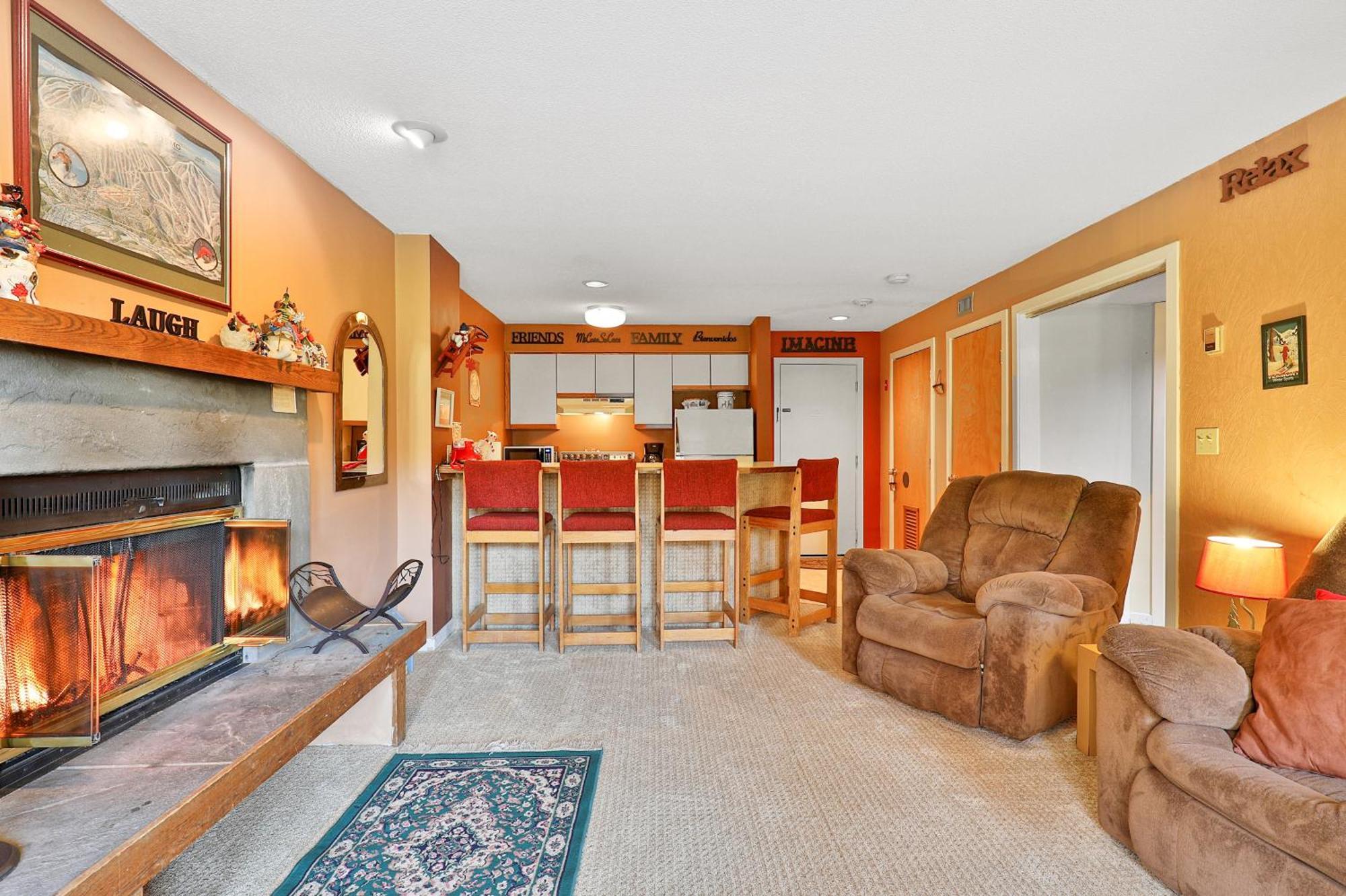 Okemo Mountain Lodge ลัดโลว์ ห้อง รูปภาพ